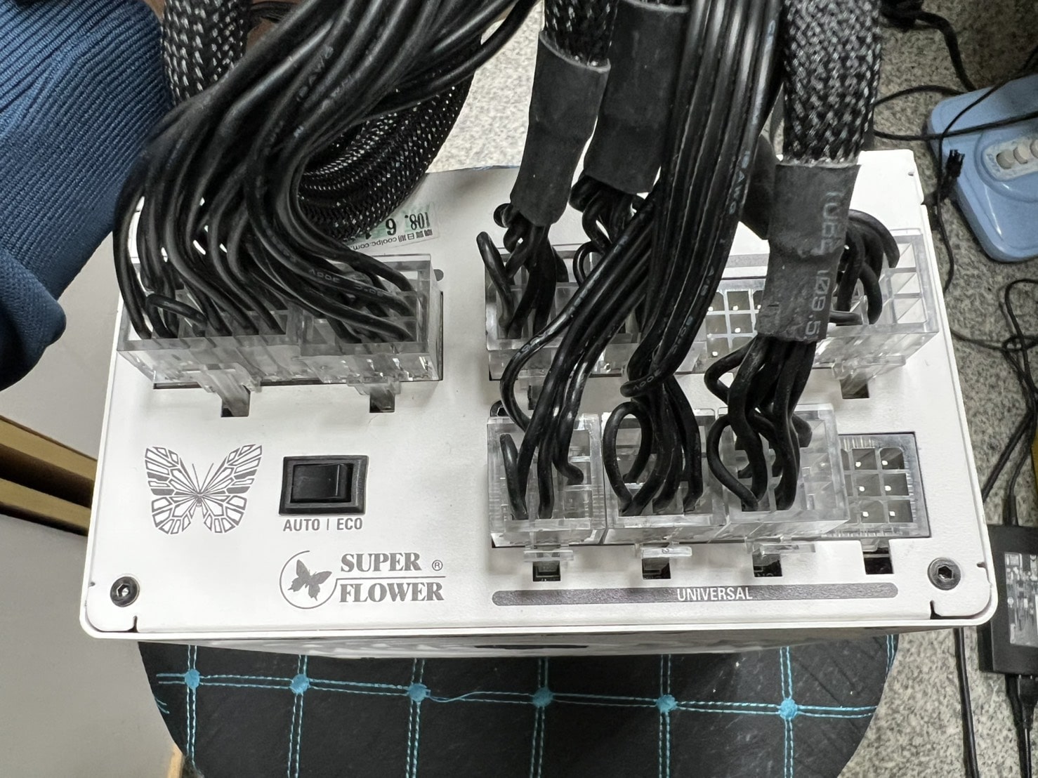 【二手良品◆店家保固1個月】振華Super Flower電源供應器850W_SF-850F14MG 金牌 模組 (有缺線材)